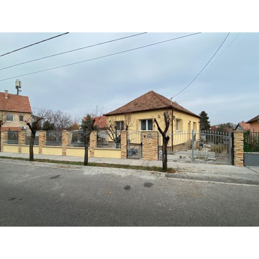 Dorottya 6 gyalogos bejáró